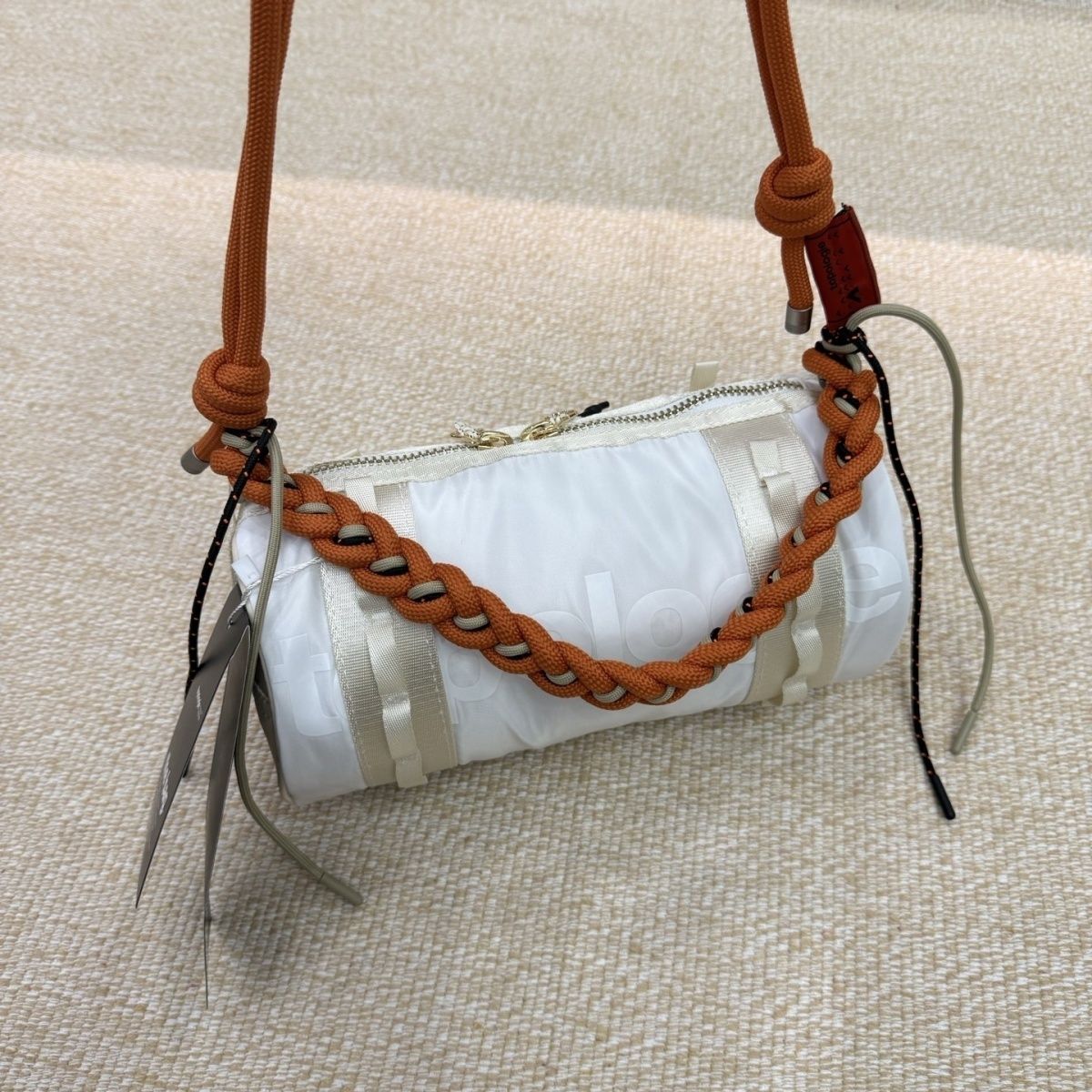 Nuova Borsa a Tracolla Leggera - Weekender Bag Duffle recensione e prezzo
