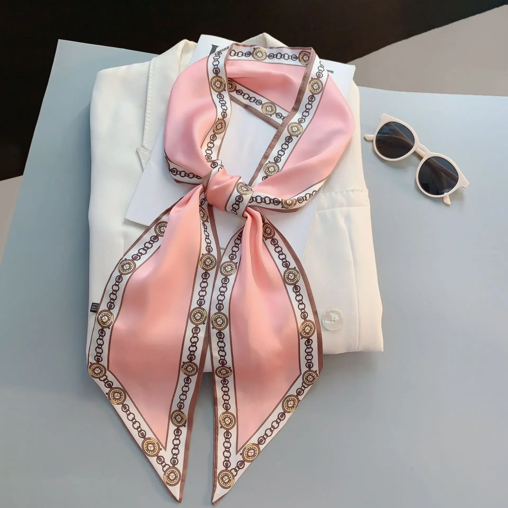 Sciarpa Skinny Stampata di Des - Luxury Bags Sales recensione e prezzo