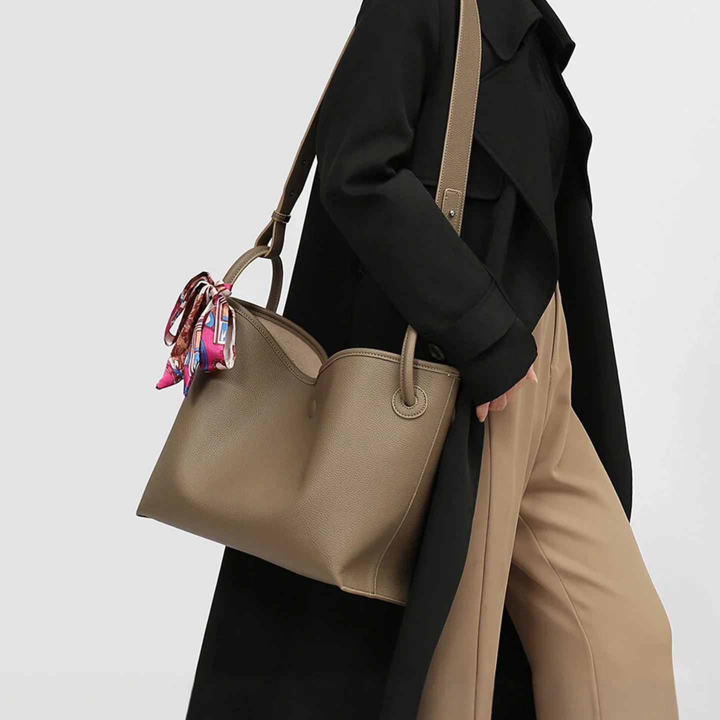 Borsa a Mano di Lusso Leggera  - Luxury Bags For Women recensione e prezzo