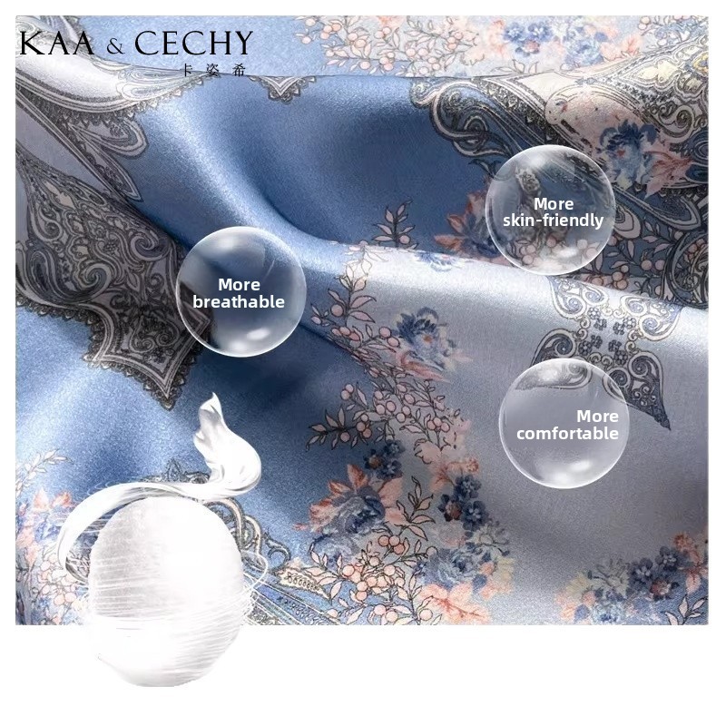 Foulard Quadrato in Seta di Ge - Luxury Bags Online recensione e prezzo